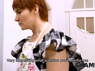 Nerdy stepson gets a deepthroat from his hot mom