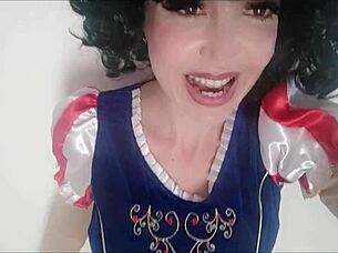 Big assets of curvy cosplayers in giantess costumes are on display