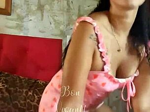 Older woman sleeps with man and gets doggystyle in homemade video where blacks cock and cuckold is in mAleuright