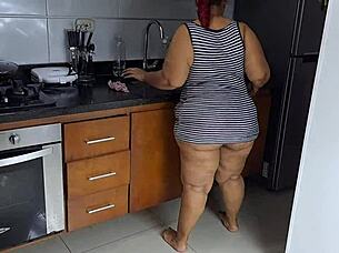 Experienced BBW milf jacking off in close up blowjob with big black cock