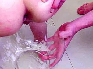 Extreme sex and neck manipulation in the raw BDSM clip