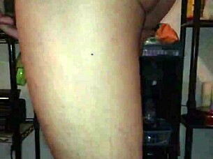 Gay bi uncle's slow motion video of a chub and jiggly booty