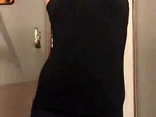 Tight spandex flaunts young brunette minx’s bum