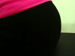 A deepthroat session and a breast play is part of Kiki Daire workout routine