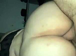 A woman in curves makes her husband's mouth happy while he's away