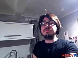 Yorkshire Geek Gets Dick Ridden By Chubby Amateur In First Time Oral Trick