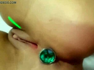 Pay for play amateur MILF Bianca Naldy plugs her arse for money in mature working girl house of pleasure