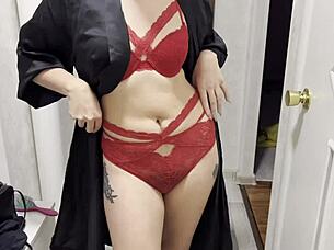 Dirty housewife seduces fake food delivery man and performs nasty talking and creampied