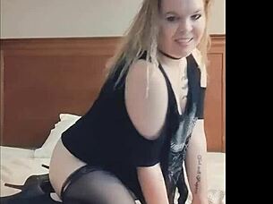 Celebrity domination & leg fetish with a fat MILF