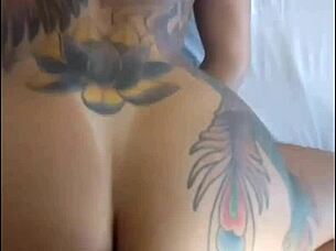 The hottest amateur porn star from Brazil, geisydk finally did it and recorded her first sex scene for the channel. Was actually quite simple
