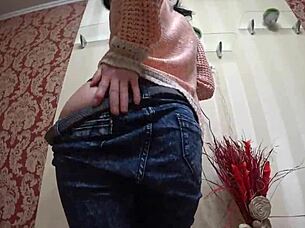 Close call with my girlfriend’s attractive ass and her friend’s foreplay