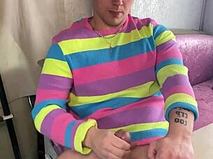 University man with erected large penis in arousal and speaks filthily and masturbates – Instagram handle joshuaaalewisss