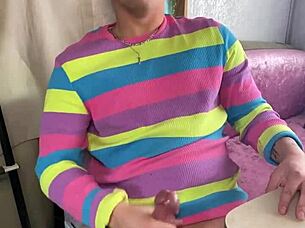 University man with erected large penis in arousal and speaks filthily and masturbates – Instagram handle joshuaaalewisss