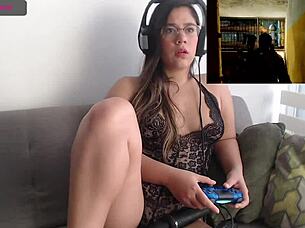 Steamy Latina gamer gets busy fingers on his own lady business