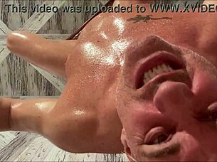 Gay porn features muscular bodybuilder who takes anal toy