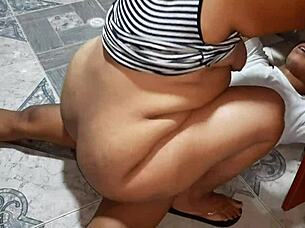 Handyman pounds Horny Latina MILF